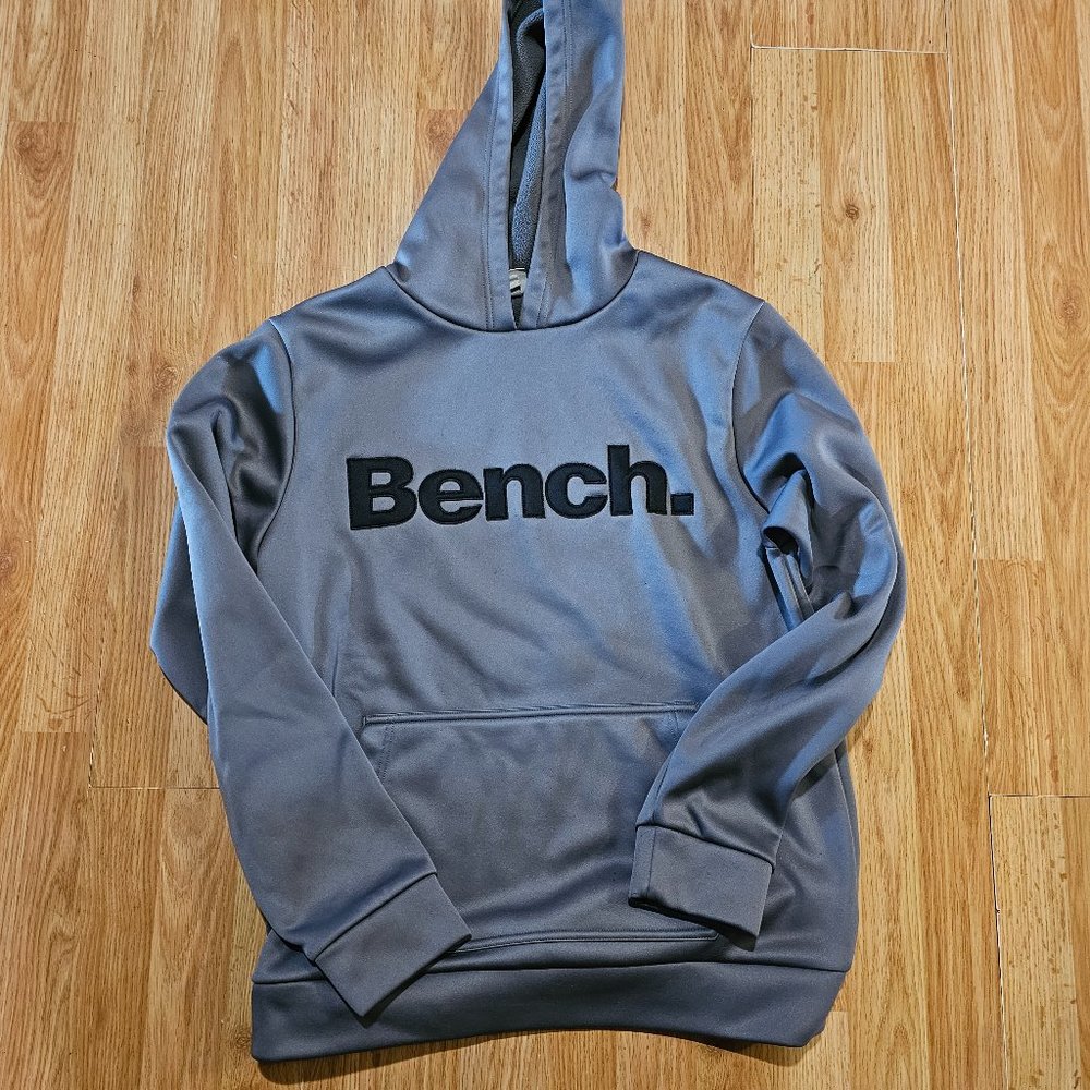 Bench sweater